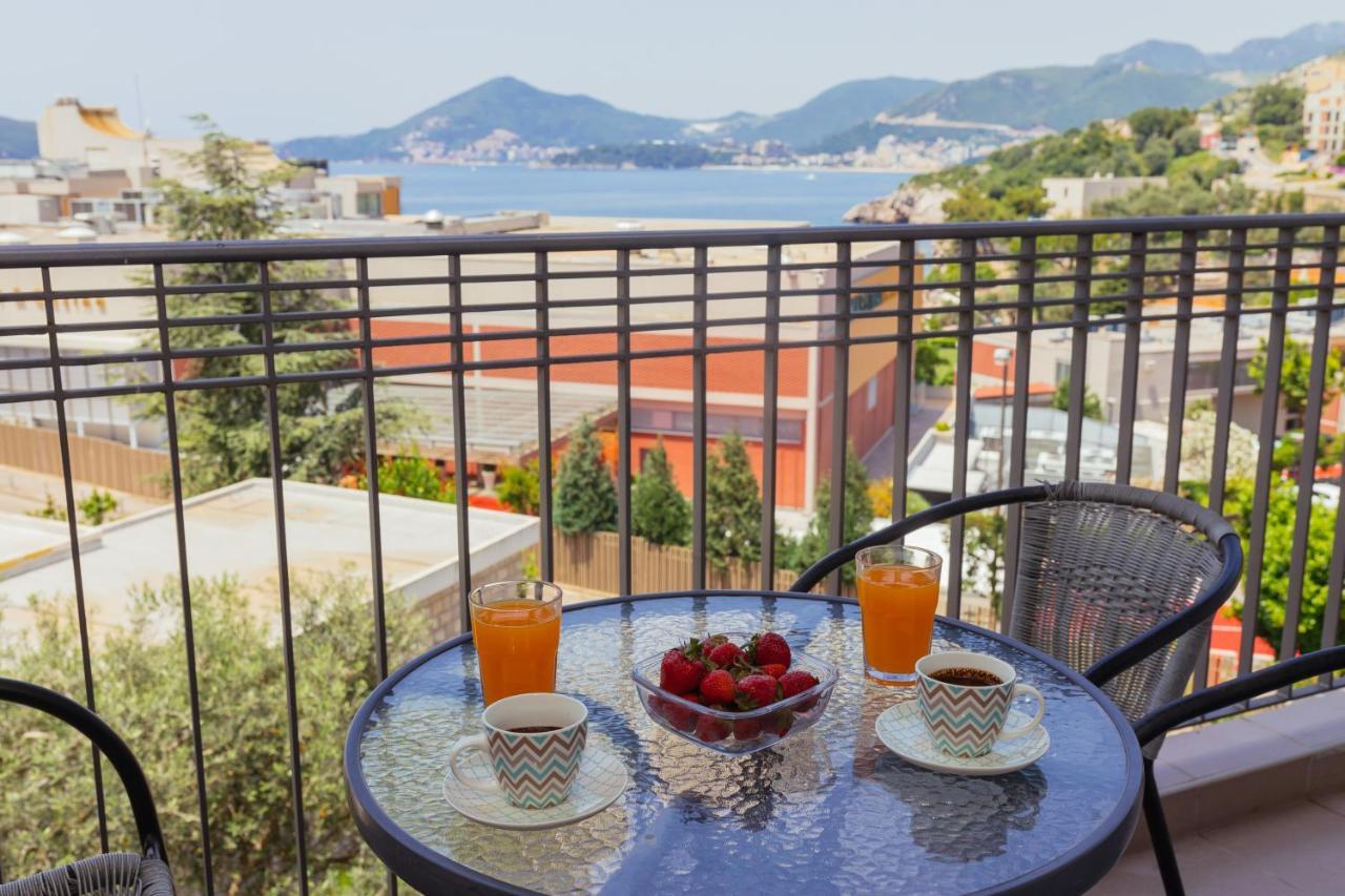 Apartments My Przno Sveti Stefan Exterior photo